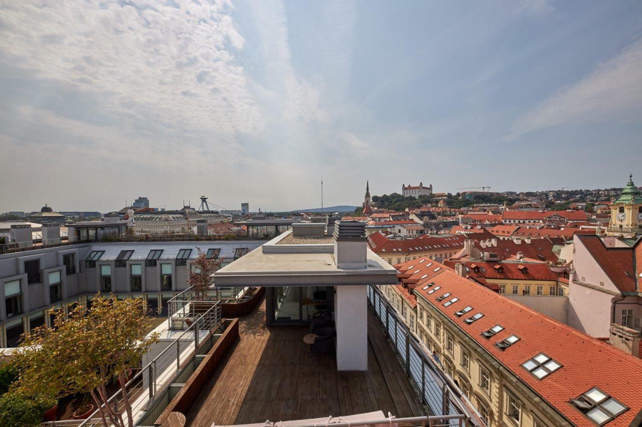 Le Monde Apartment Bratislava - Amazing 5Bdr In Downtown Kültér fotó