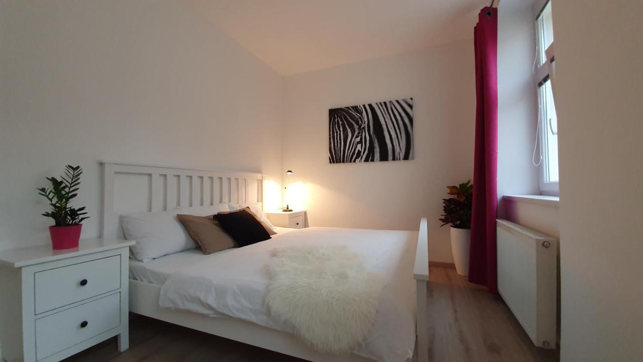 Le Monde Apartment Bratislava - Amazing 5Bdr In Downtown Kültér fotó